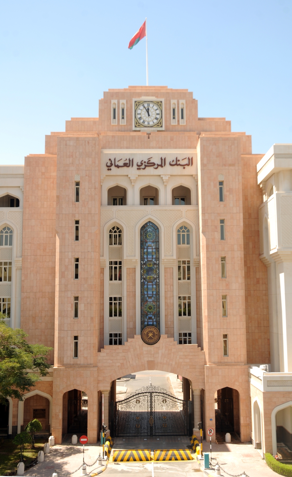رصيد الائتمان الممنوح من قِبل البنوك يزيد بنسبة 2.7 % نهاية أبريل 2022