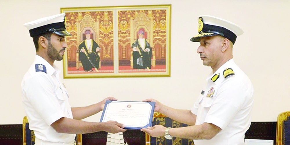 تكريم المواطن علي الوردي لجهوده في إنقاذ طفلين