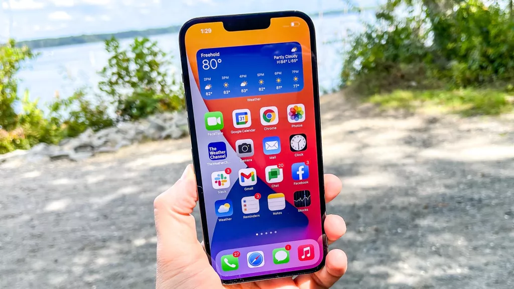 تعمل ميزة iPhone المخفية هذه على تحسين صوتك على المكالمات – جربها الآن