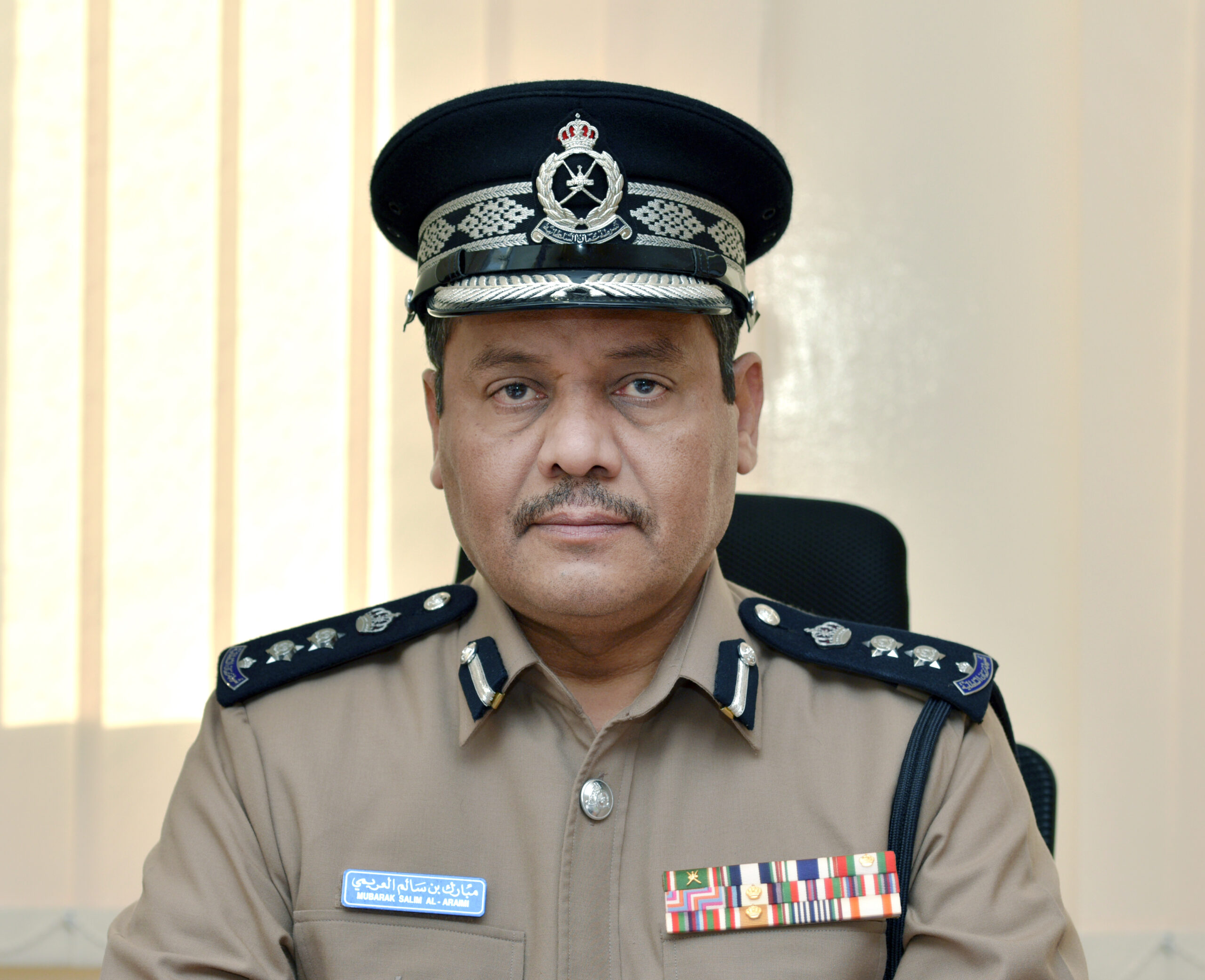 هيئة الدفاع المدني والإسعاف تؤكد على جاهزيتها لخدمة زوار محافظة ظفار