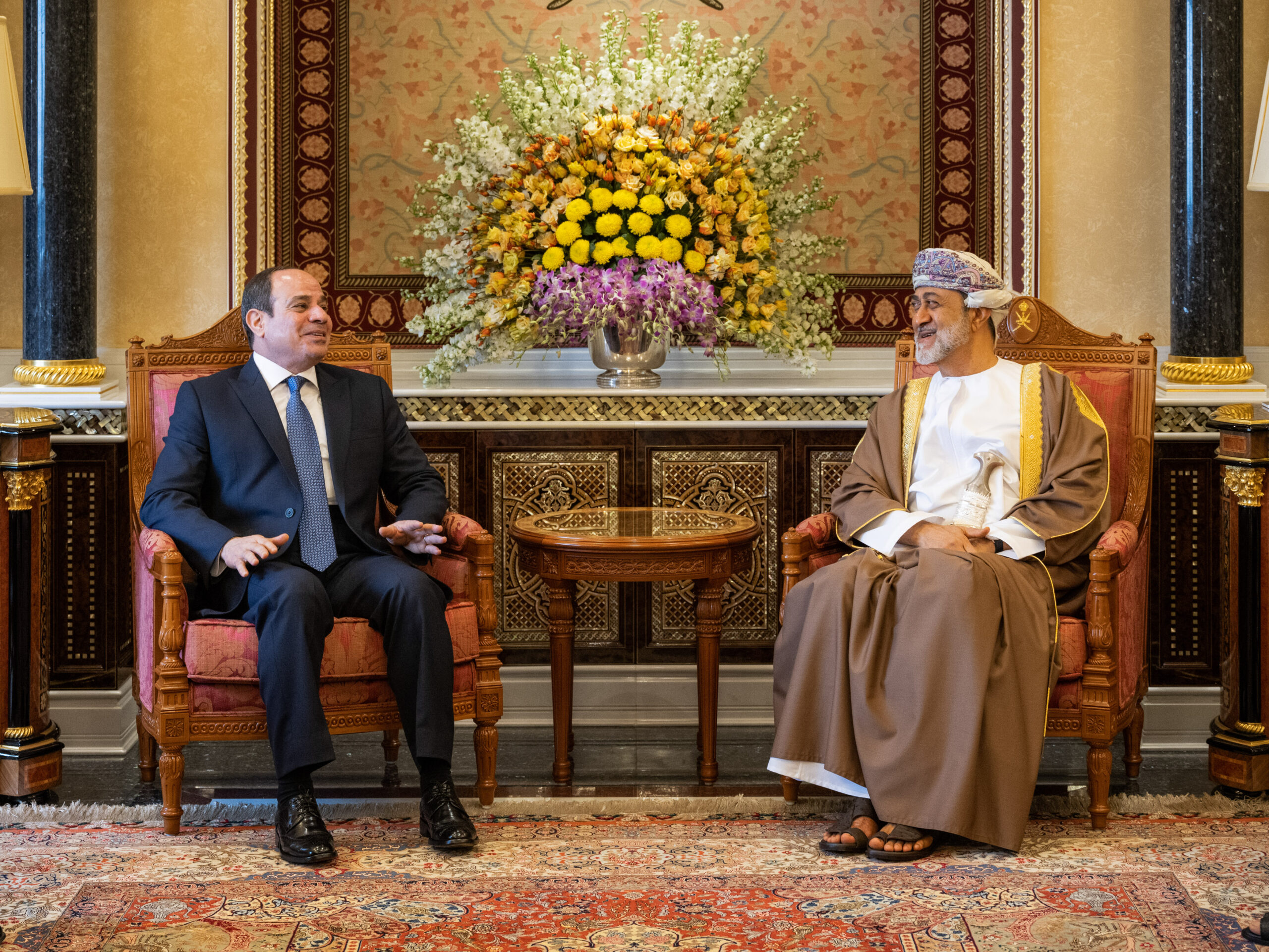 جلالة السُّلطان والرئيس المصري يوجهان بدراسة إنشاء صندوق استثماري بين البلدين
