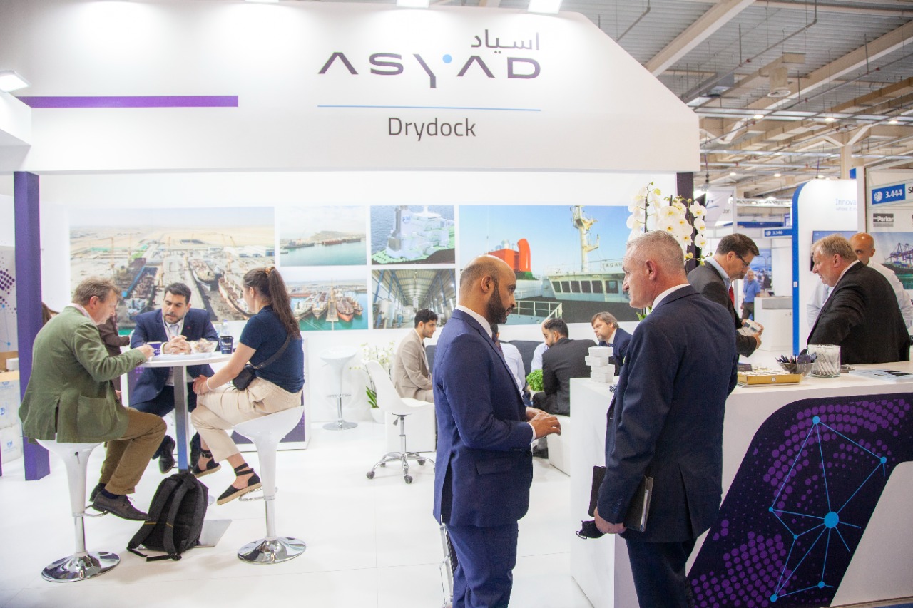أسياد للحوض الجاف تستعرض قدراتها العالمية في مجال إصلاح السفن وبنائها في معرض باليونان