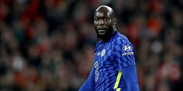 لوكاكو يعود لإنتر ميلان على سبيل الإعارة