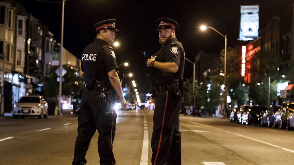 قتيل وثلاثة جرحى في عملية طعن في كندا