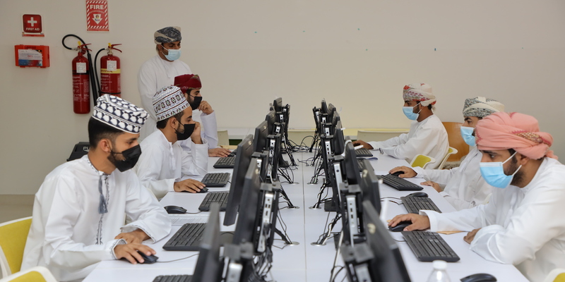 الإعلان عن (207) فرص وظيفية ضمن مبادرة دعم الأجور