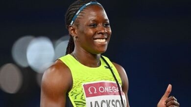 العداءة جاكسون تحقق ثالث أسرع زمن في التاريخ في سباق 200 متر