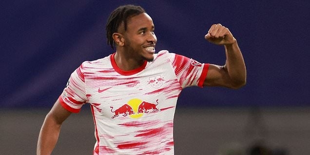 لايبزج يُعلن تجديد عقد نكونكو حتى عام 2026