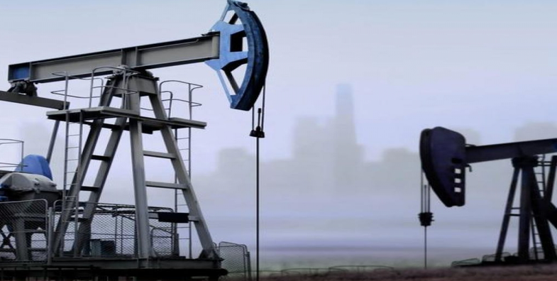 النفط يواصل التراجع وبرنت يسجل 109.22 دولار للبرميل