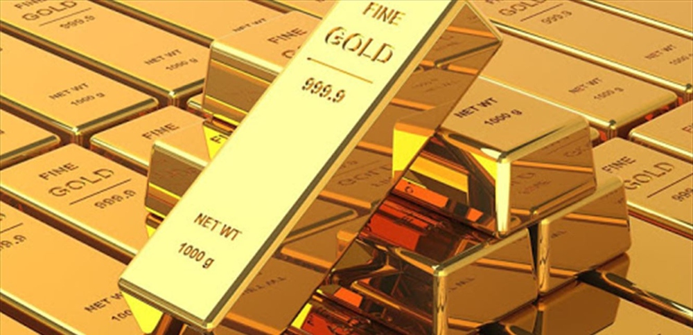 الأداء القوي للدولار يدفع الذهب لأسوأ ربع له منذ بداية 2021