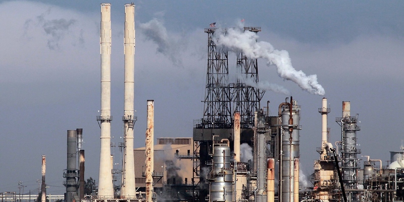 أوبك بلس تبقي على خطتها لزيادة الإنتاج بواقع 648 ألف برميل يوميا