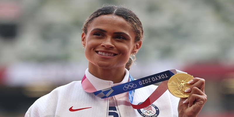 ماكلافلين تُحقق رقمًا قياسيًّا جديدًا في سباق 400 متر حواجز