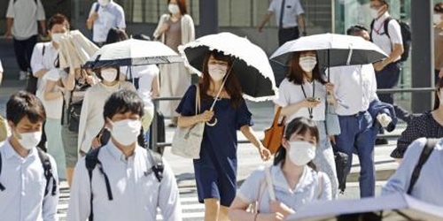 طوكيو تشهد ارتفاعًا في درجات الحرارة لم تشهده منذ 150 عاما