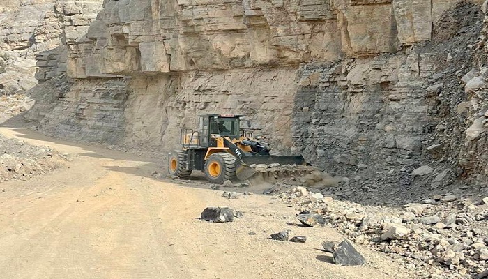 Rocks cleared on this road in Oman 1 Rocks cleared on this road in Oman