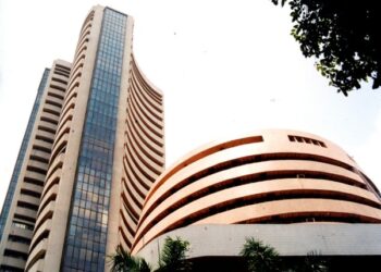 Indian equities rally for 2nd day; Sensex surges 427 points