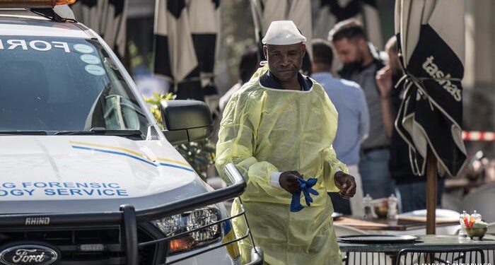 South Africa: 14 killed in Soweto bar shooting 1 South Africa: 14 killed in Soweto bar shooting