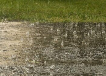 Several rescued from valley floods, authorities urge caution