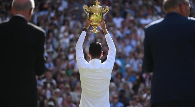 Novak Djokovic beats Nick Kyrgios to win Wimbledon title