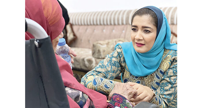 Knowledge Oman brings spirit of Eid to Social Care House