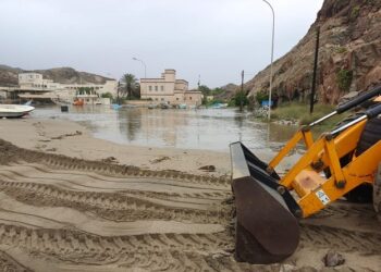 Accumulated water being removed from residential areas, roads in Dhofar