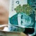 Pakistani rupee slumps further to PKR221 against USD