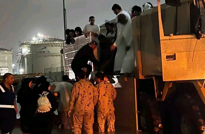 Torrential rains paralyse UAE reflects changing global weather patterns