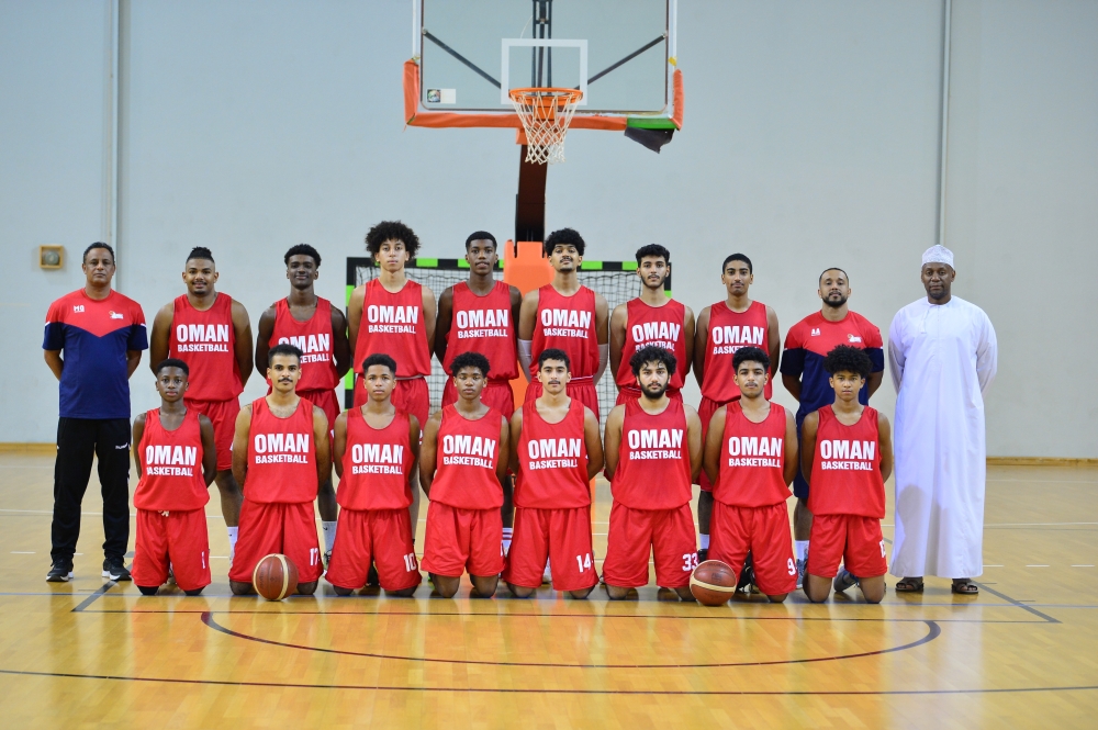 تدريبات مكثفة وخطط فنية ومهارية تصقل منتخب شباب السلة لبطولة الخليج