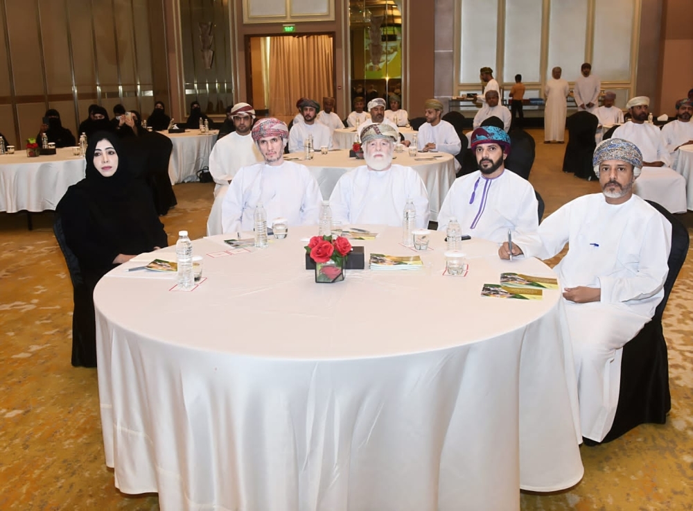 التعريف بالخدمات الإعلانية لبرامج الخريف في الإذاعة والتلفزيون