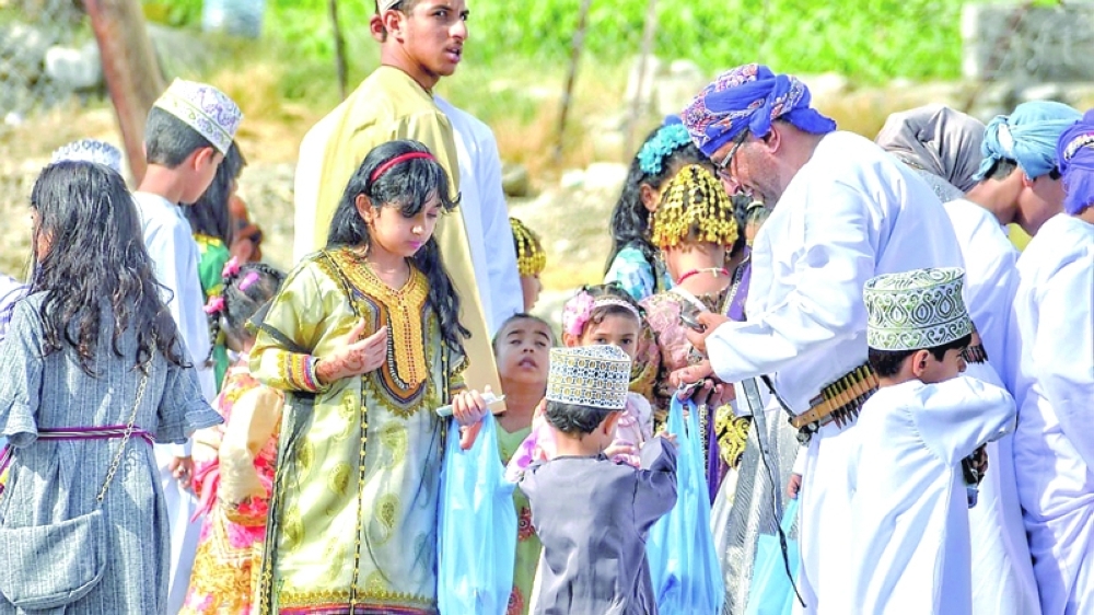 وزارة الصحة تدعو الجميع لالتزام بالإجراءات الصحية خلال إجازة عيد الأضحى
