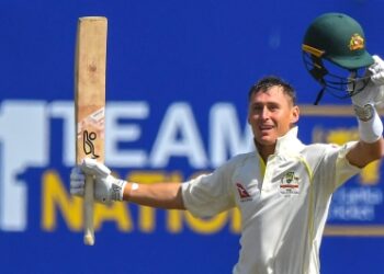 Labuschagne, Smith power Australia on opening day