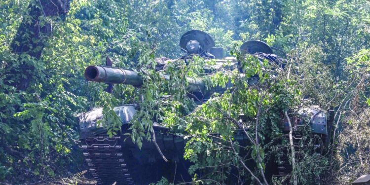 موسكو تهدد بهجوم كبير على أوكرانيا وواشنطن تضغط على بكين لموقفها من الحرب