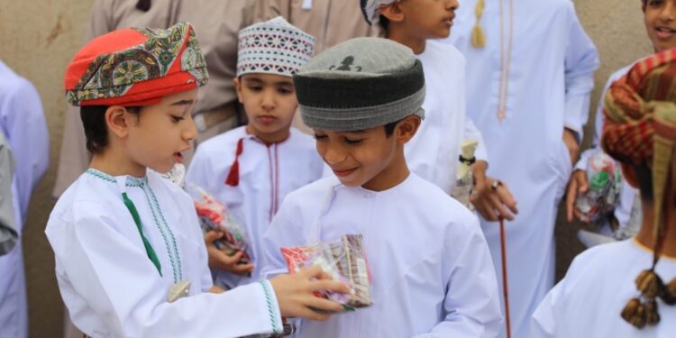 اهتمام خاص بعيدية الأطفال في قرية النصيب بإبراء 1 اهتمام خاص بعيدية الأطفال في قرية النصيب بإبراء