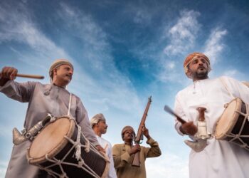 مقتنيات أثرية في عيود وادي الميح بالعامرات