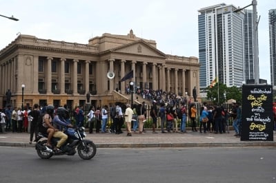 Sri Lanka cabinet to make way for unity govt 1 Sri Lanka cabinet to make way for unity govt