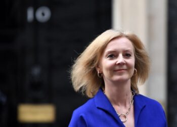 Foreign Secy Truss enters race to become next British PM