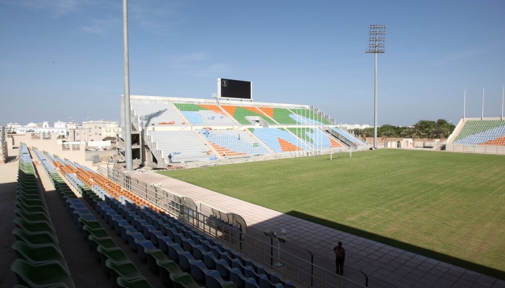 إنشاء ثلاثة ملاعب في المجمعات الرياضية