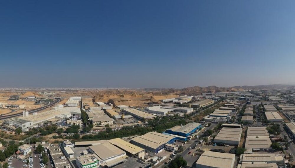 استراتيجية الصناعة تستهدف تعزيز النمو بأنشطة متنوعة تعتمد على التقنية والابتكار