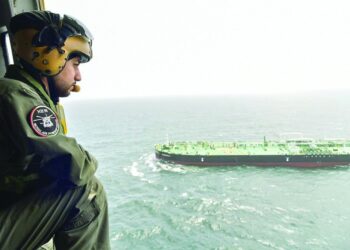 “سلاح الجو” ينفذ إخلاء طبي بظفار