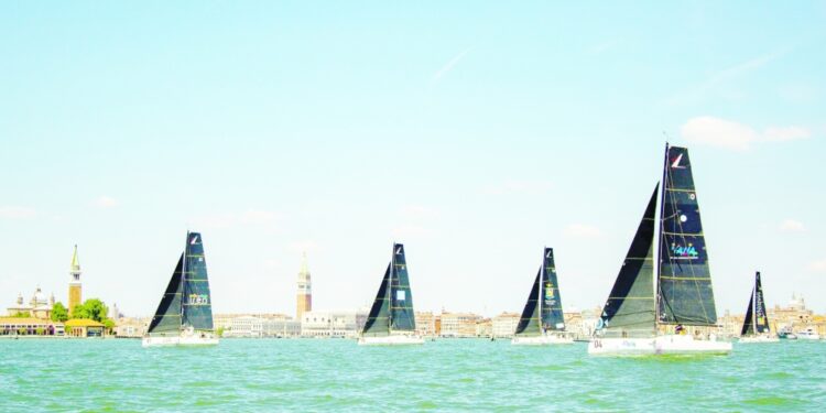 مشاركة ناجحة لبحارة عُمان في بطولتي العالم للأوبتمست بتركيا وناسترو روسا بإيطاليا 1 مشاركة ناجحة لبحارة عُمان في بطولتي العالم للأوبتمست بتركيا وناسترو روسا بإيطاليا