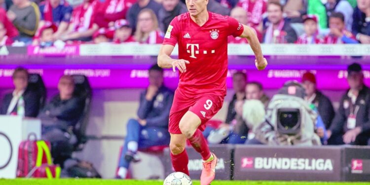 عودة ليفاندوفسكي الى تمارين بايرن ميونيخ