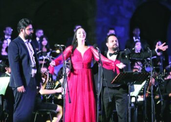 الموسيقى السيمفونية تنساب
من جديد في القصر الأثري بمدينة الجم