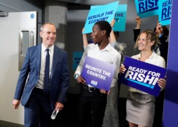 Sunak tops first vote to be next UK premier