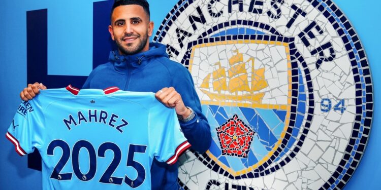 مانشستر سيتي يجدد عقد محرز حتى 2025 1 مانشستر سيتي يجدد عقد محرز حتى 2025