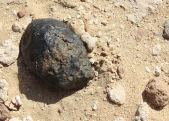 التراث والسياحة تنجح في توثيق ورصد عدد من النيازك من خلال مشروع أجهزة رصد النيازك