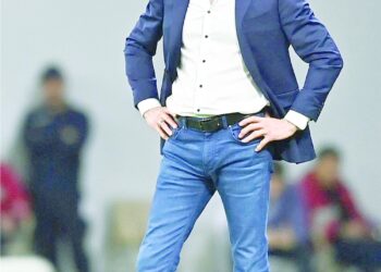 الأرجنتيني جاريكا يتخلى عن تدريب منتخب البيرو