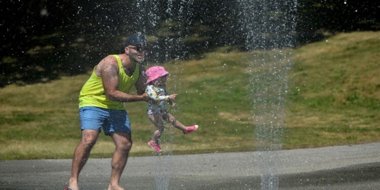 نقص في إمدادات المياه بالمملكة المتحدة بسبب الحر الشديد 1 نقص في إمدادات المياه بالمملكة المتحدة بسبب الحر الشديد