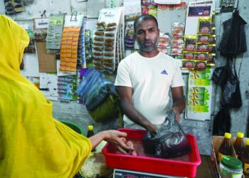 سريلانكا تمدد حالة الطوارئ مع اقتراب موعد انتخابات برلمانية لاختيار رئيس جديد