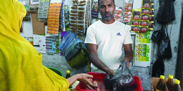 سريلانكا تمدد حالة الطوارئ مع اقتراب موعد انتخابات برلمانية لاختيار رئيس جديد 1 سريلانكا تمدد حالة الطوارئ مع اقتراب موعد انتخابات برلمانية لاختيار رئيس جديد