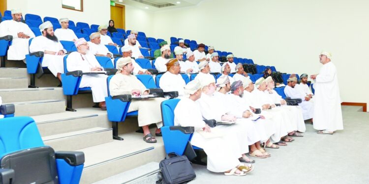 50 خبيرا يناقشون الحقوق والواجبات أمام المحاكم وجهات التحقيق 1 50 خبيرا يناقشون الحقوق والواجبات أمام المحاكم وجهات التحقيق