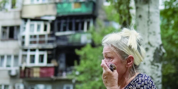 موسكو توزع جوازات سفر في "الجنوب الأوكراني" سعيا إلى تعزيز هيمنتها 1 موسكو توزع جوازات سفر في “الجنوب الأوكراني” سعيا إلى تعزيز هيمنتها