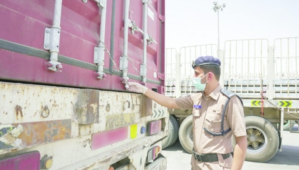 الجمارك: تسجيل 520 قضية تهريب جمركي خلال العام الماضي